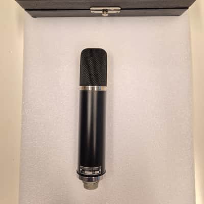Neumann UM 57 tube condenser mic, perfect shape, full set image 2