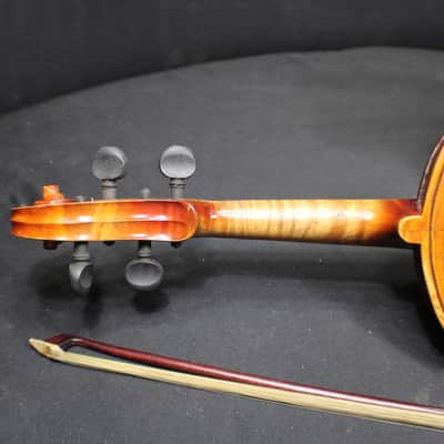 A Beautiful Antique U.S.A. Made Antonius Stradivarius Full Size 4/4 Violin, Bow & Case Ready to Play # 13 V image 7