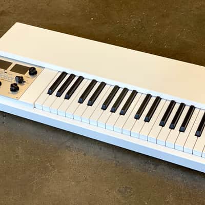 Mellotron M4000D MINI image 1