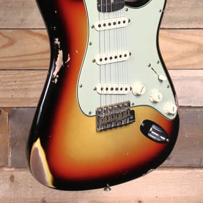 Fender Custom Shop 60's Dual Mag II Stratocaster Relic 3-Color Sunburst w/ Case image 2