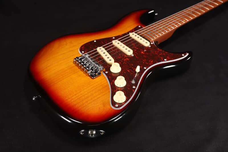 MINT Sire Larry Carlton S7 - Sunburst USED 464 / rolens image 1