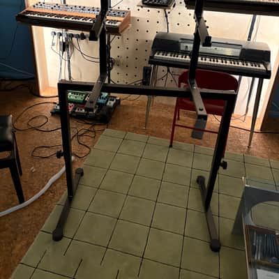 K&M 18820 Omega Pro Keyboard stand plus 18811 extension image 1