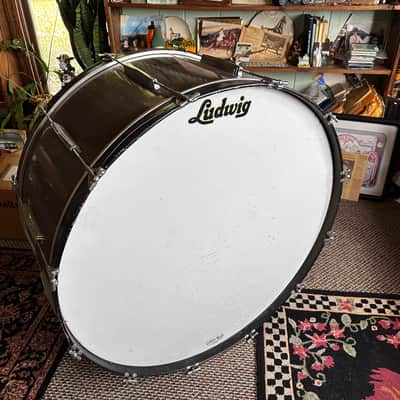 Vintage 1960's Ludwig 30" Marching Bass Drum - NICE! imagen 7