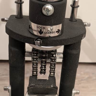 DW DWCP9500TBXF 9000 Series Double-Braced 2 Leg Hi-Hat Stand with Extended Footboard 2010s - Chrome image 4