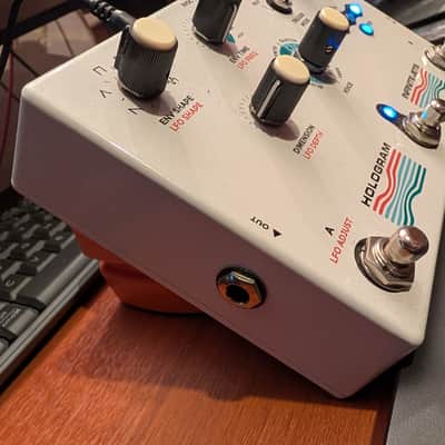 Hologram Electronics Infinite Jets Resynthesizer 2017 - Present - White image 4