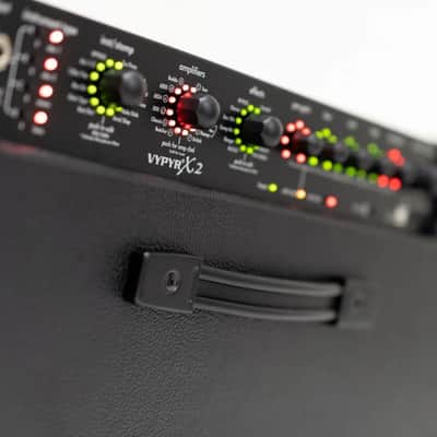 Peavey Vypyr X2 Modeling Bass / Electric and Acoustic Guitar Amplifier image 5