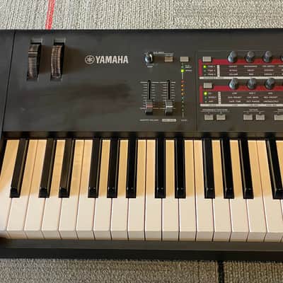 Yamaha MOX8 is an 88-key Keyboard Workstation image 2