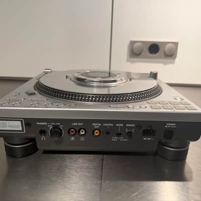 Technics SL-DZ1200 Digital TurnTable Direct Drive image 6