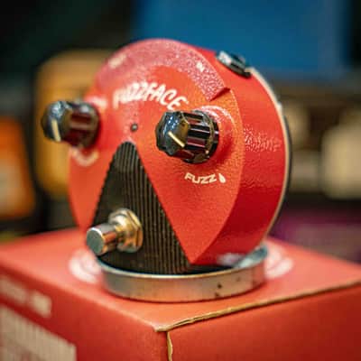 Dunlop FFM2 Germanium Fuzz Face Mini 2014 - Present - Red image 3
