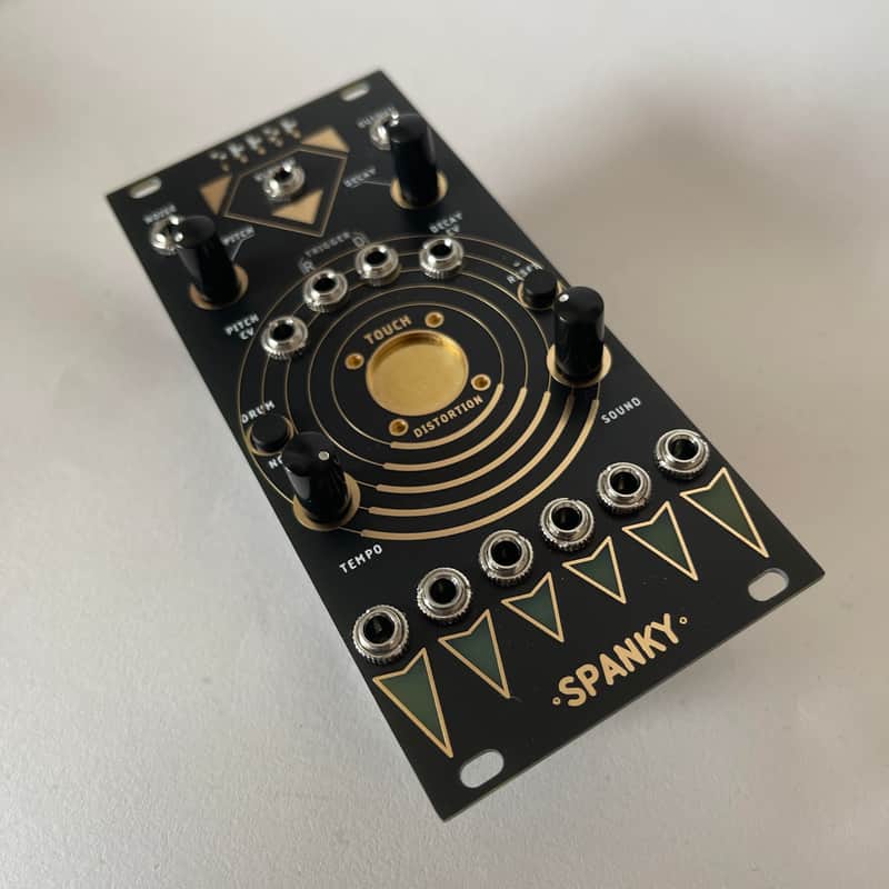 errorinstruments SPANKY eurorack 2021 gold image 1