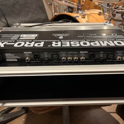 Behringer MDX2600 Composer Pro-XL Compressor / Limiter 2010s - Standard image 3