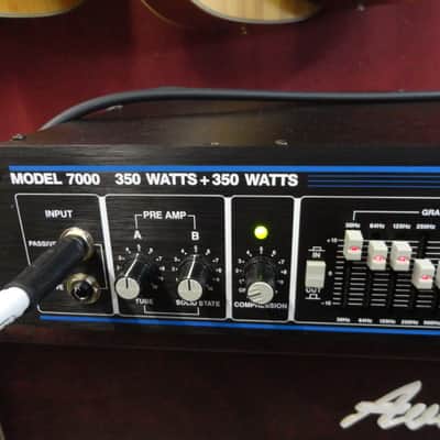 Hartke 7000 Rack Mount 350 Watt Bass Amp image 3