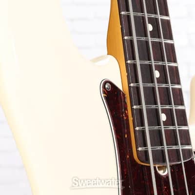 Fender American Professional II Precision Bass - Olympic White with Rosewood Fingerboard (PBassAP2ROWd1) image 7