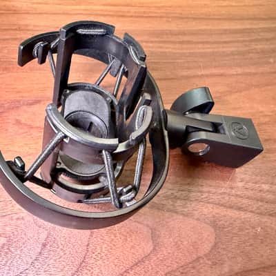 Austrian Audio OCS8 shock mount for OC818 or OC18 microphone - Black image 3