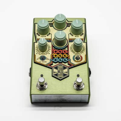 Beetronics BeeBeeDee Analog Delay Pedal image 2