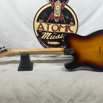 Fender Classic Series '72 Telecaster tele Custom Electric Guitar - 3-Color Sunburst image 8