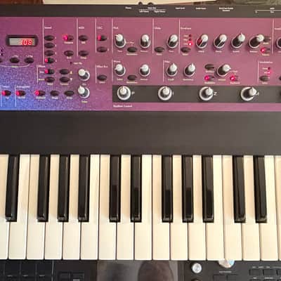 Ensoniq Fizmo Transwave Digital Synthesizer 1998 - Purple