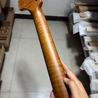 Big head 21 Fret Roasted Flame Maple eletrick guitar neck 25.5 inch replace nut:42mm hole:10mm image 3