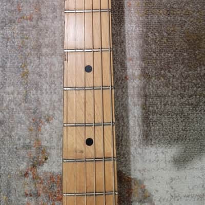 Fender Stratocaster Lefty  1999 3 Tone with Hard Case image 8