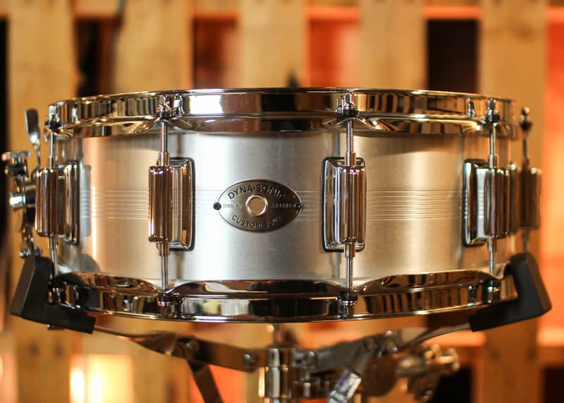 Rogers 5x14 Dyna-Sonic 7-Line Aluminum Snare Drum image 1