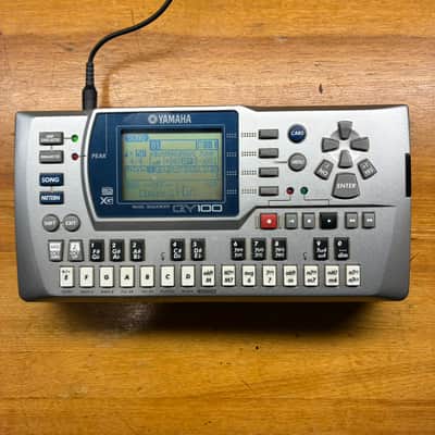 Yamaha QY100 Sequencer 1996 - 2002 Silver w/ 16MB Card + PSU image 1