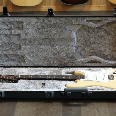 Mint! 2025 Fender Limited Edition American Pro Stratocaster w/ Rosewood Neck Electric Guitar Desert Sand + COA OHSC image 18