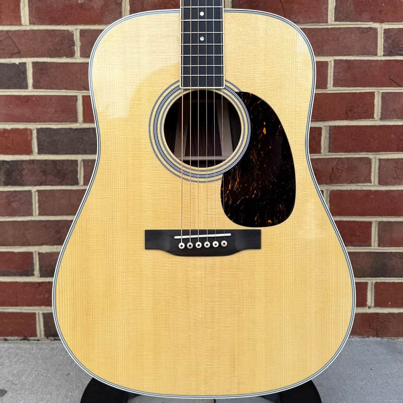 Martin D-35, Spruce Top, East Indian Rosewood Back & Sides, Ebony Bridge & Fretboard, Hardshell Case image 1
