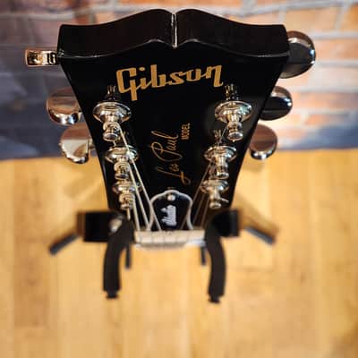 Gibson 2021 Les Paul Studio Ebony w/ OHSC image 4