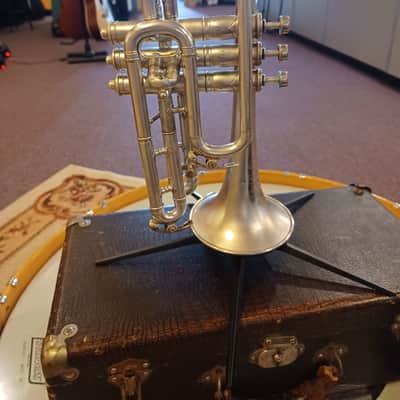 J.W. York & Sons cornet 1903 - silver image 1