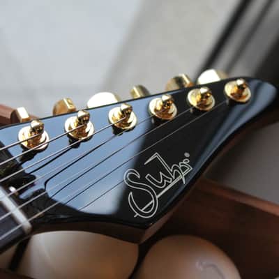 SUHR "Classic S SSS Gold Hardware, BKG" GIGBAG image 5
