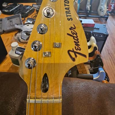 Stratocaster image 3