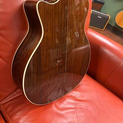 2000 Taylor 814ce with Fishman Electronics Natural image 11