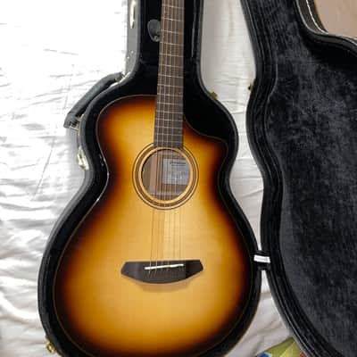Breedlove Artista pro concertina Burnt amber acoustic electric image 3