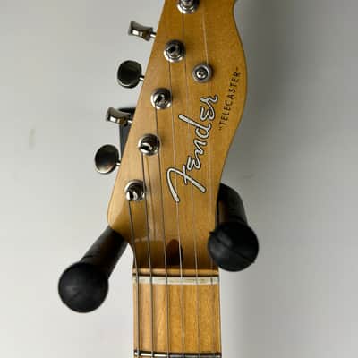 Fender Classic Player Baja Telecaster, Maple Fingerboard, 2-Color Sunburst image 4