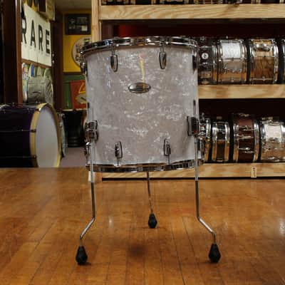 Pearl Professional Series Outfit in White Marine Pearl 18x22 8x10 8x12 9x13 16x18 16x16 image 7