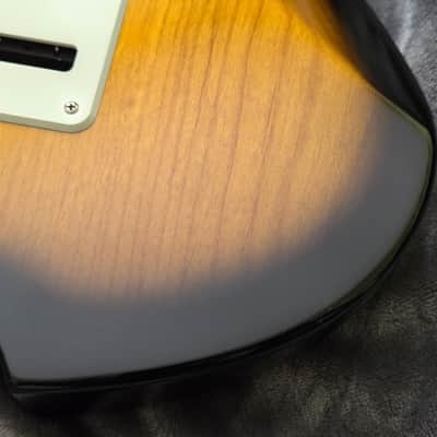 Vola OZ RV MC Electric Guitar + Sunburst Finish image 19