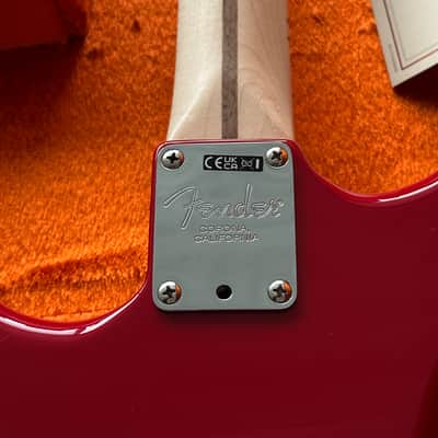 2025 Fender Stratocaster Eric Clapton Artist Series Torino Red Unplayed image 9