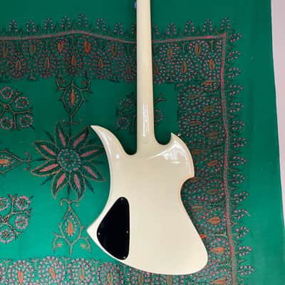 Fernandes MB-85/90 Mockingbird Bass image 9