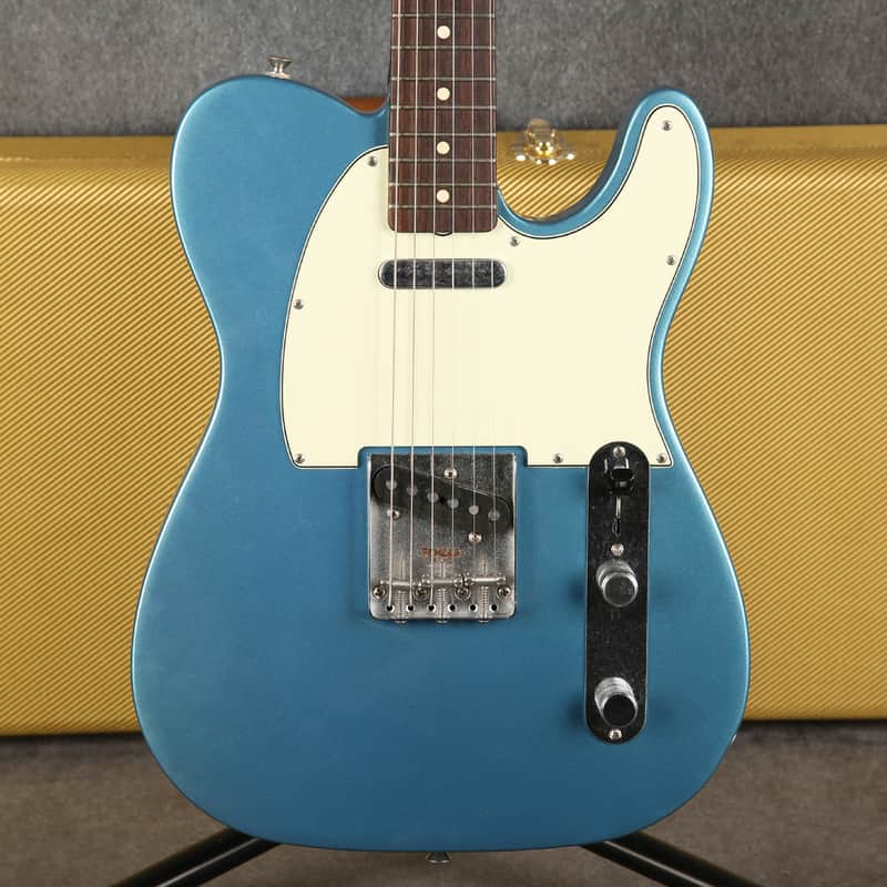 Fender Vintera II Road Worn 60s Telecaster - Lake Placid Blue - 2nd Hand