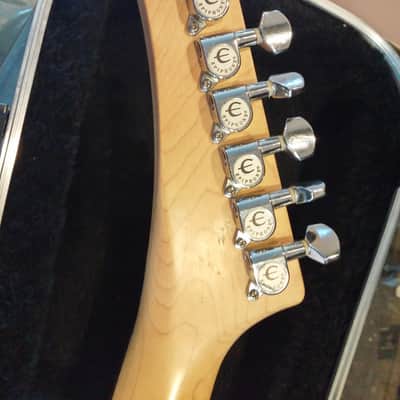 Epiphone "Demon FX" V with Case image 4