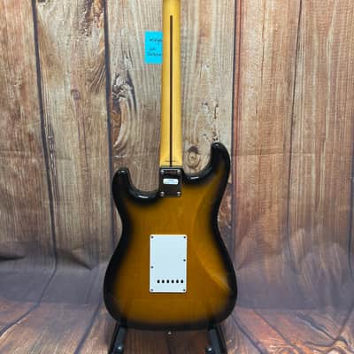 Fender JV Modified ‘50s Stratocaster HSS - 2-Color Sunburst image 3