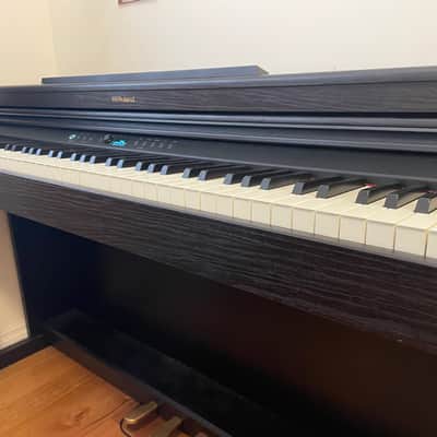 Roland RP701 88-Key Digital Piano 2020 - Present - Black image 2