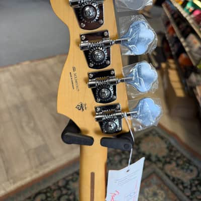 Fender 75th Anniversary Player II Precision Bass, Diamond Dust Sparkle W/ Bag image 8
