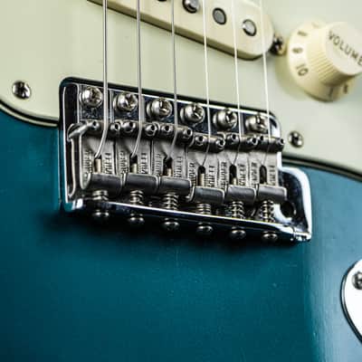 2007 Fender American Vintage '62 Stratocaster ocean turquoise image 8