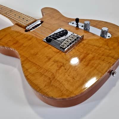 Immagine Fender Telecaster Select 2012 Carved Maple Top - 9