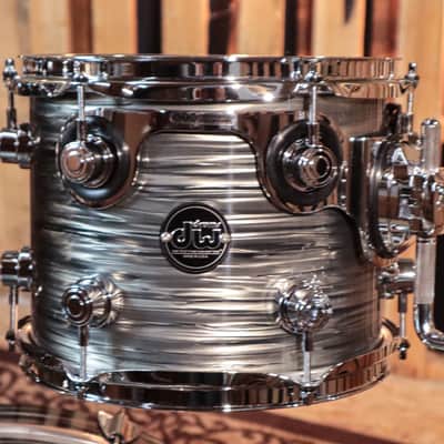 DW Performance Pewter Oyster Stage Drum Set - 18x22, 8x10, 9x12, 14x16 image 2
