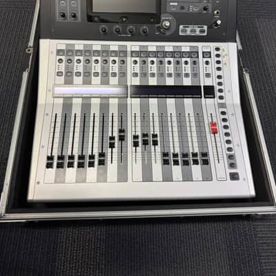 Yamaha TF1 Mixer INCLUDES Dante Card & Hard Case