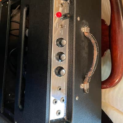 Martin 112     1x12 tube. amplifier.   super rare 1960 grey image 14