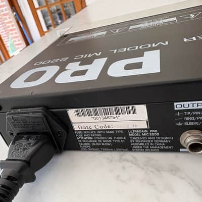 Behringer Ultragain Pro MIC2200 Vacuum Tube Mic Line Preamp 2009 - Present - Standard image 10
