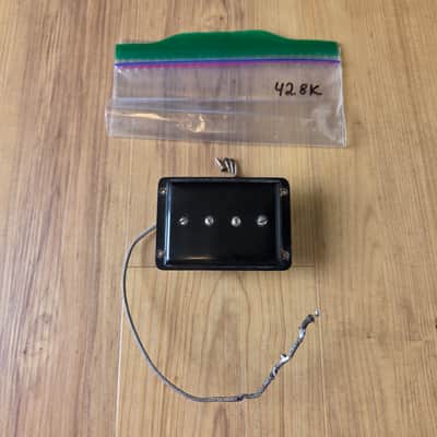 Vintage Early 1960's Gibson EB Bass Plastic Cover Mudbucker Pickup w/ Mounting Screws!